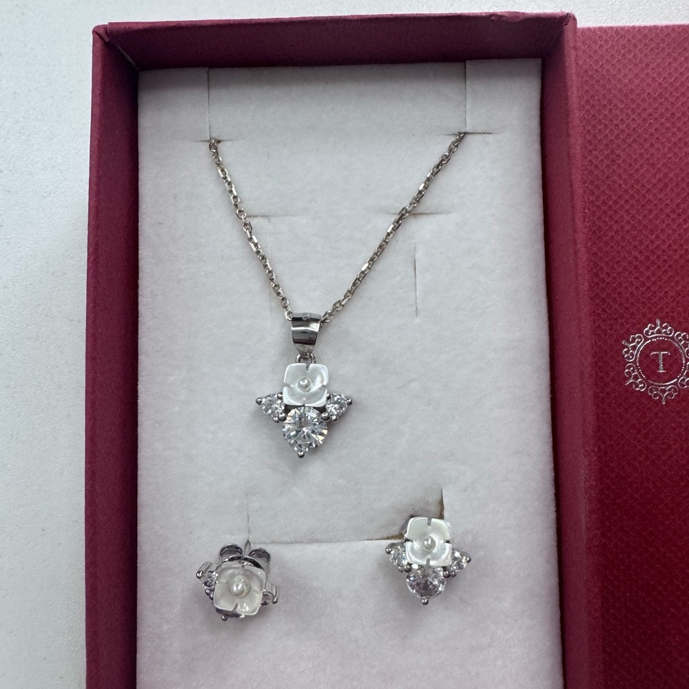 Jewelry set - Picture 2 of 3